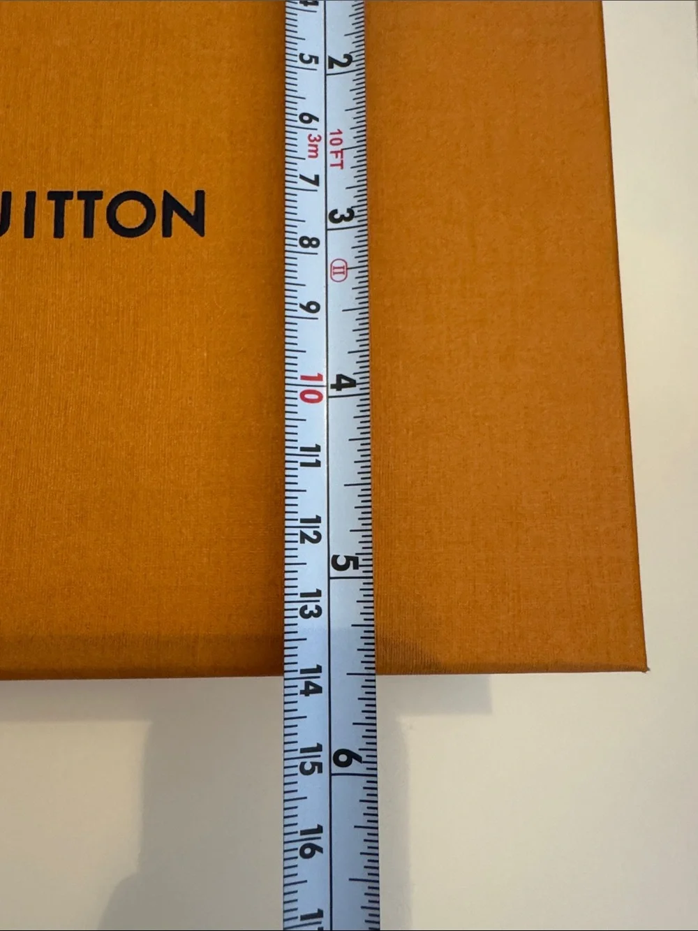 Louis Vuitton Presentation Smarthwatch and Accessory Box